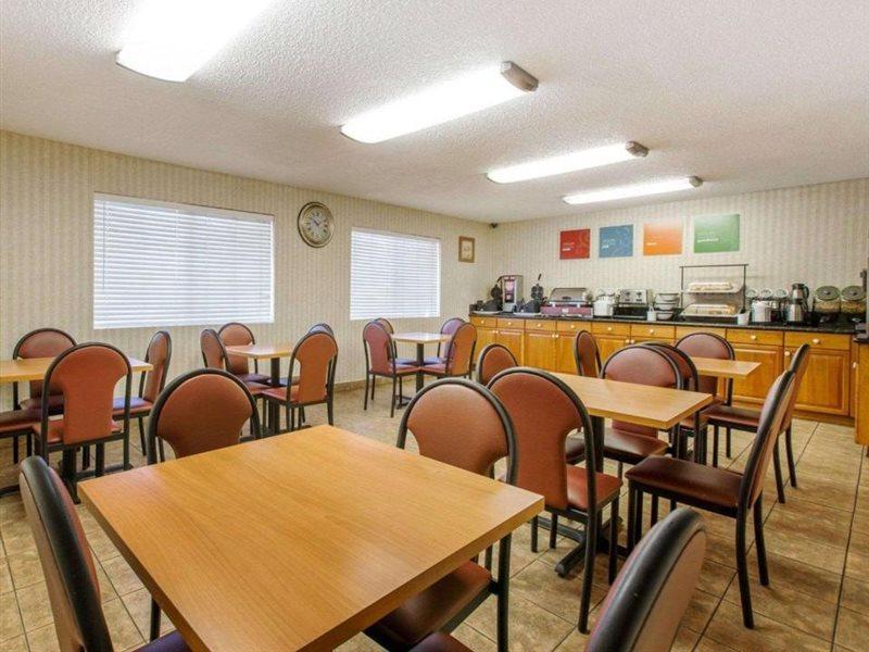 Comfort Inn & Suites Moreno Valley Near March Air Reserve Base Εξωτερικό φωτογραφία