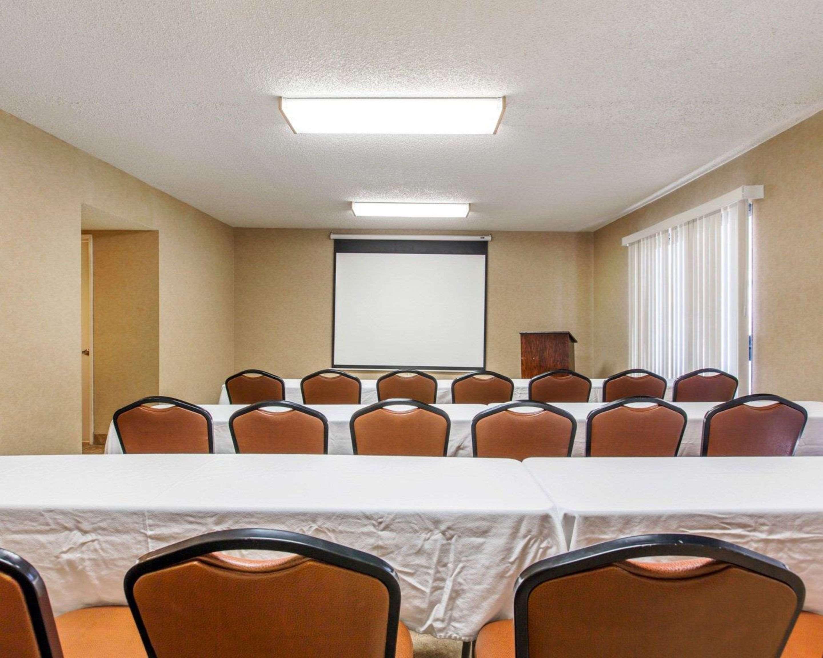 Comfort Inn & Suites Moreno Valley Near March Air Reserve Base Εξωτερικό φωτογραφία
