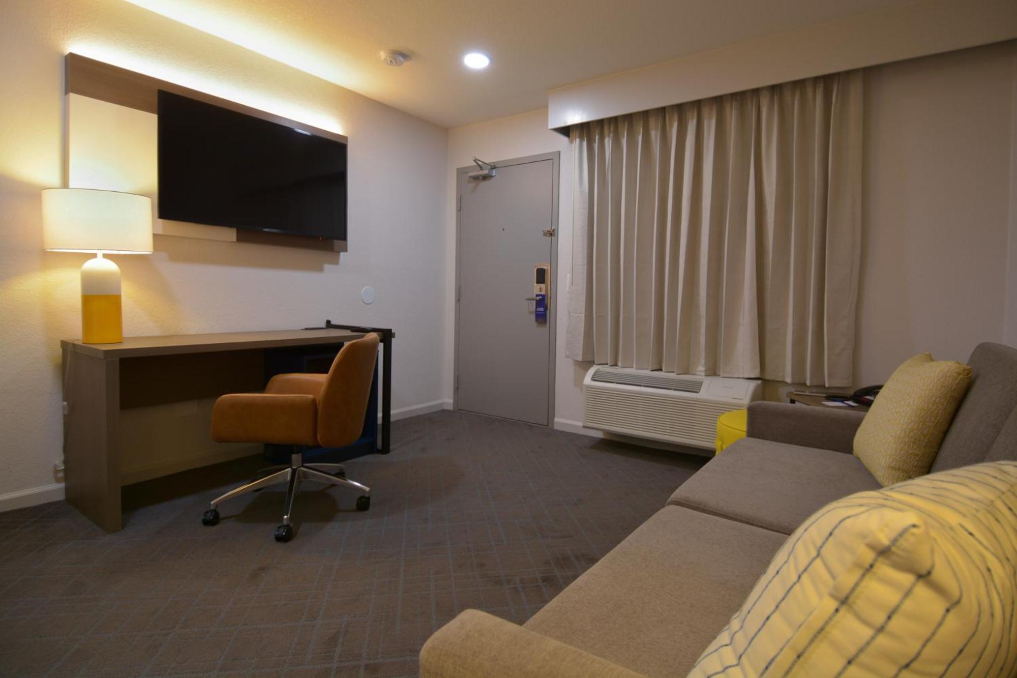 Comfort Inn & Suites Moreno Valley Near March Air Reserve Base Εξωτερικό φωτογραφία
