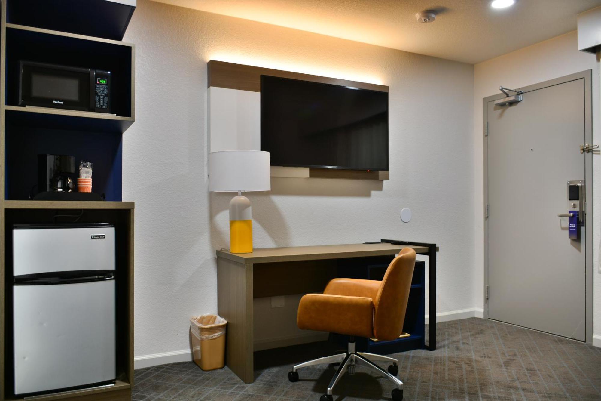 Comfort Inn & Suites Moreno Valley Near March Air Reserve Base Εξωτερικό φωτογραφία