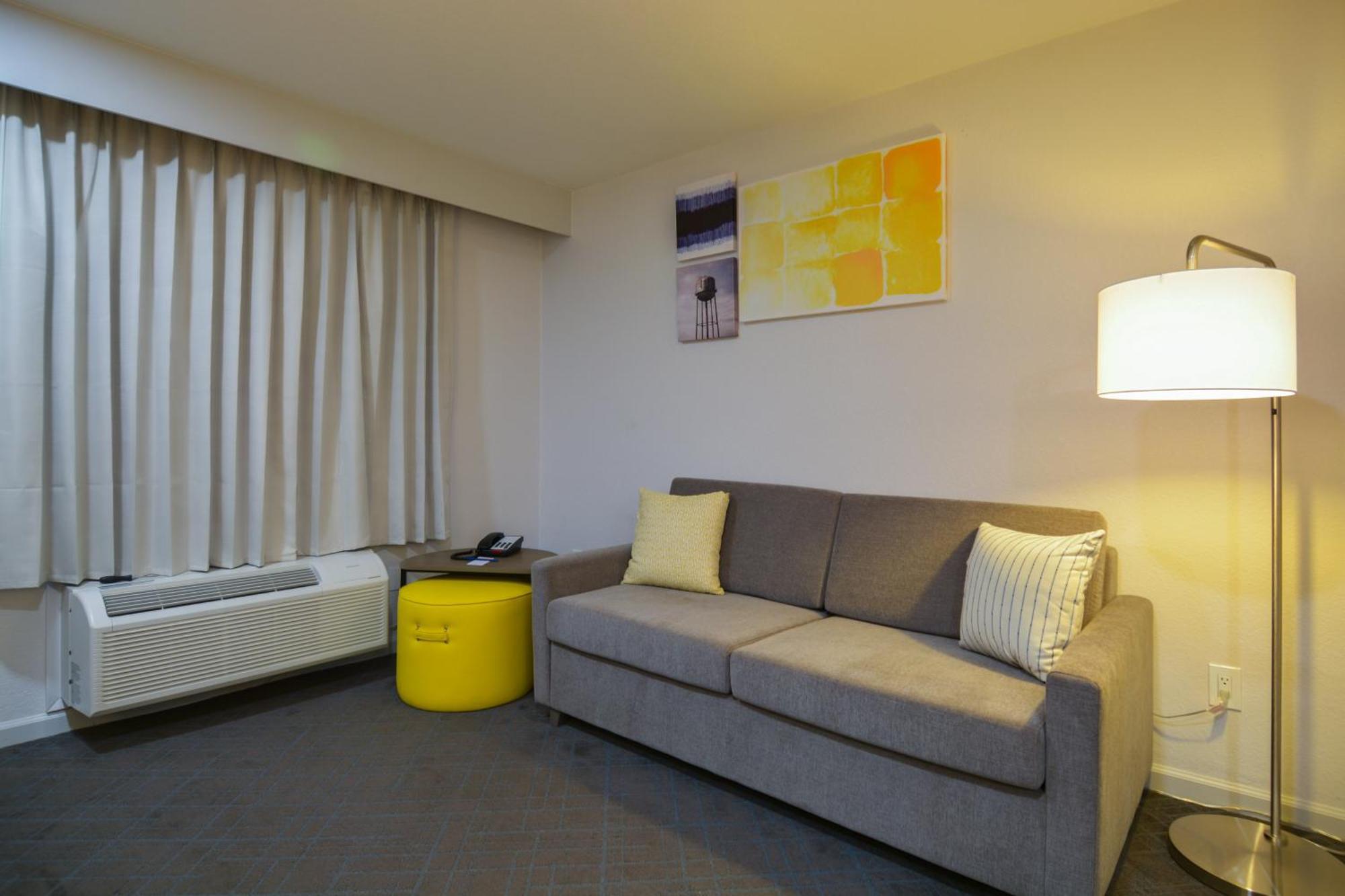 Comfort Inn & Suites Moreno Valley Near March Air Reserve Base Εξωτερικό φωτογραφία
