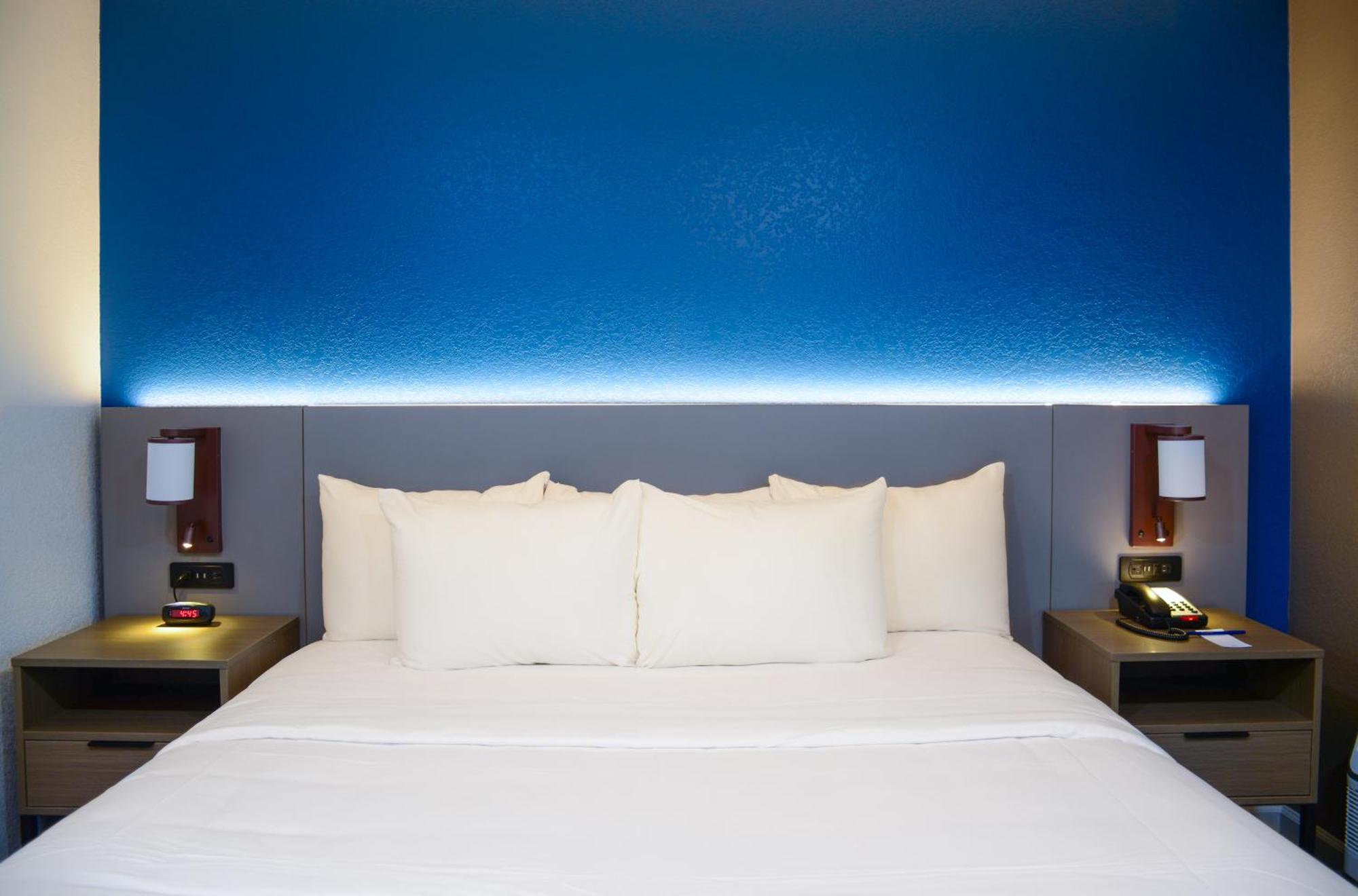 Comfort Inn & Suites Moreno Valley Near March Air Reserve Base Εξωτερικό φωτογραφία