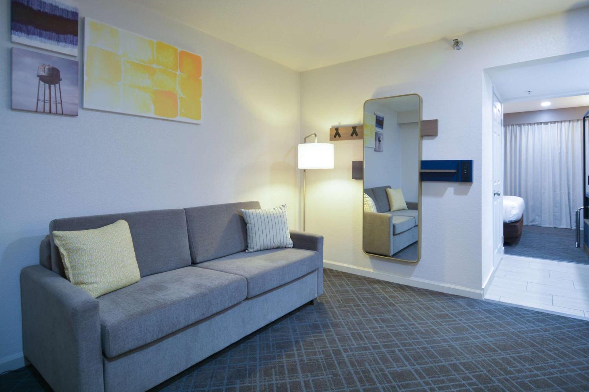 Comfort Inn & Suites Moreno Valley Near March Air Reserve Base Εξωτερικό φωτογραφία