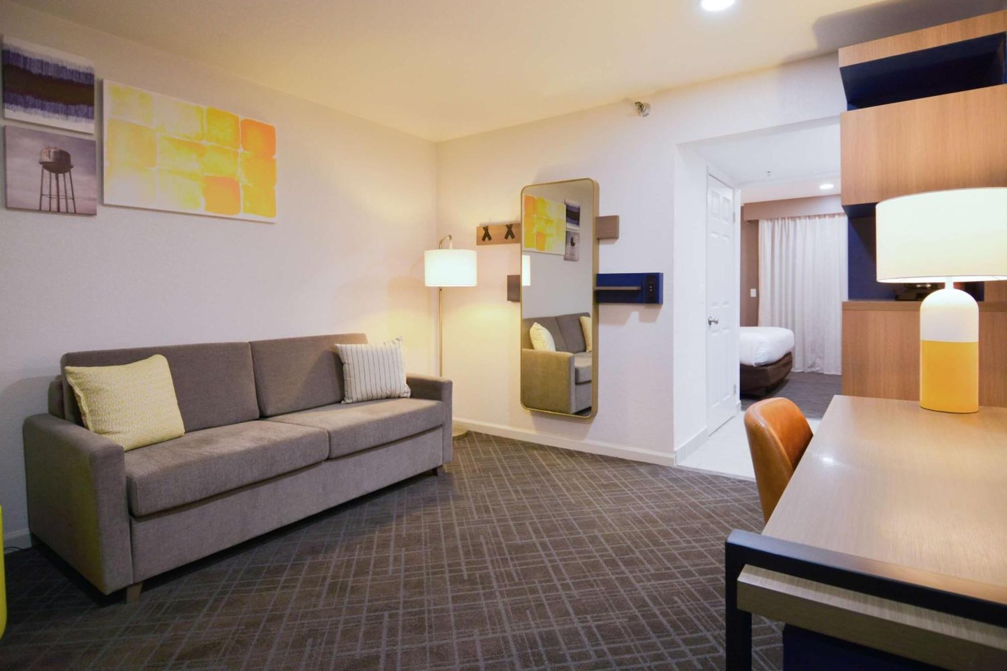 Comfort Inn & Suites Moreno Valley Near March Air Reserve Base Εξωτερικό φωτογραφία