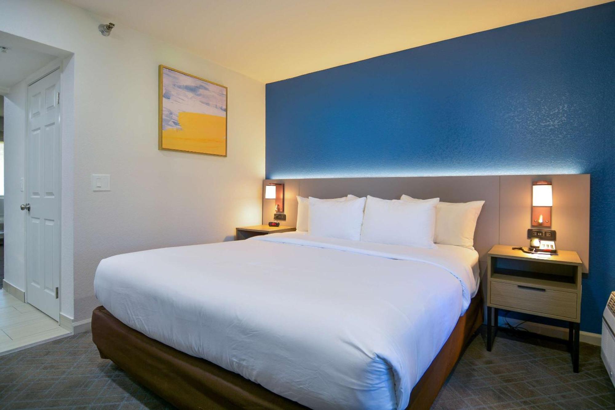 Comfort Inn & Suites Moreno Valley Near March Air Reserve Base Εξωτερικό φωτογραφία